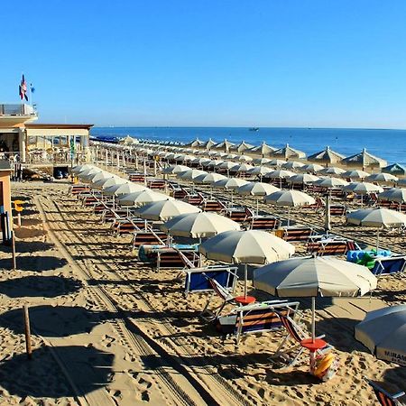 Le Palme 2 Pineto Vacanza Exterior photo
